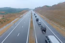 Thông xe kỹ thuật đường nối Quốc lộ 32C với cao tốc Nội Bài - Lào Cai