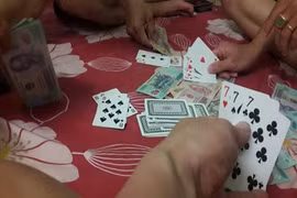 Đồng Nai: Triệt xoá tụ điểm đánh bài cào trong các đám tang