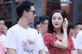 Cổ Lực Na Trát xuống sắc trong lễ khai máy 'Đại Đường Minh Nguyệt'