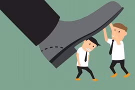 Những ông chủ hay lạm dụng quyền lực tại Nhật Bản dè chừng với luật mới