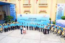 "Lễ ra quân hưởng ứng Ngày BHYT Việt Nam- Tuyên truyền vận động người dân tham gia BHXH tự nguyện, BHYT hộ gia đình"