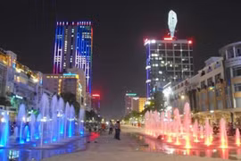 Du lịch TP. Hồ Chí Minh: Làm gì để vực dậy?