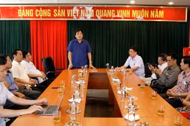 Báo điện tử ĐCSVN gặp mặt cán bộ hưu trí nhân dịp kỷ niệm 90 năm ngày truyền thống ngành Tuyên giáo