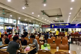 Quận Tây Hồ (Hà Nội): Dịch bệnh Covid-19 dường như không tồn tại?
