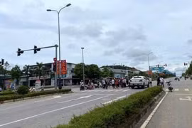 Khởi tố nữ cán bộ Thanh tra Lào Cai lái xe vượt đèn đỏ gây tai nạn