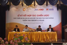 Lễ ký kết hợp tác chiến lược phát triển dự án khu du lịch Vườn Vua Resort & Villas