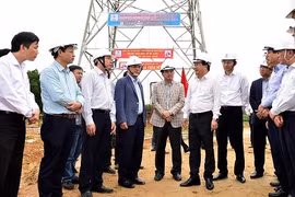 Huy động cả hệ thống chính trị cơ sở để đẩy nhanh giải phóng mặt bằng đường dây 500 kV mạch 3