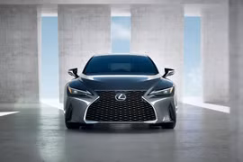 Lexus IS hoàn toàn mới sẽ sớm ra mắt tại Việt Nam
