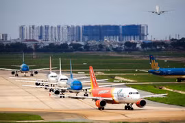Tạm thời dừng các chuyến bay thương mại từ quốc tế về Việt Nam