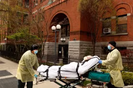New York tăng cường bảo vệ các viện dưỡng lão trước đại dịch Covid-19