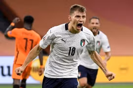 Italia thắng trận đầu ở UEFA Nations League 2020/21