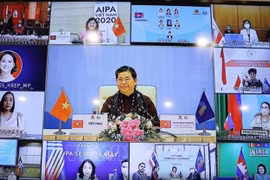 Tăng cường vai trò của nữ nghị sĩ AIPA trong việc bảo đảm việc làm và thu nhập cho lao động nữ