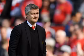 HLV Solskjaer lên tiếng về tương lai của Pogba ở MU