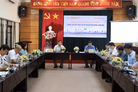 Báo Hànộimới tổ chức họp bàn giải pháp chung tay xây dựng đô thị Hà Nội văn minh, hiện đại