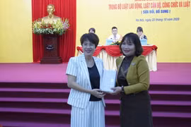 Báo Lao động Thủ đô giải đáp vướng mắc về pháp luật lao động cho công nhân viên chức, người lao động