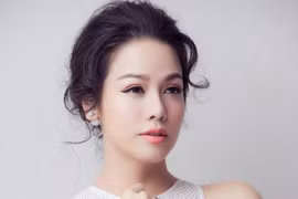 Nhật Kim Anh ngã đứt dây chằng, phải ngồi xe lăn trong bệnh viện