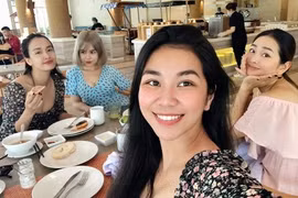 Thái Trinh nhập viện vì ngộ độc thực phẩm
