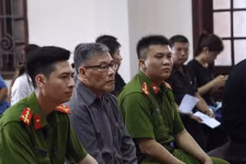 Thái Nguyên: Đang xét xử vụ anh trai "cuồng sát" cả nhà em gái