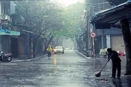 Miền Bắc tiếp tục mưa trên diện rộng, nhiệt độ giảm mạnh có nơi dưới 13 độ C