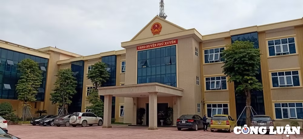 Trụ sở UBND huyện Phú Xuyên