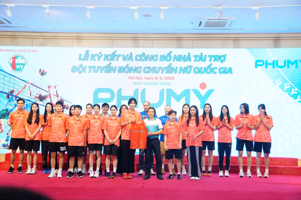 Lễ công bố Phú Mỹ là đơn vị đồng hành cùng đội tuyển bóng chuyền nữ Việt Nam