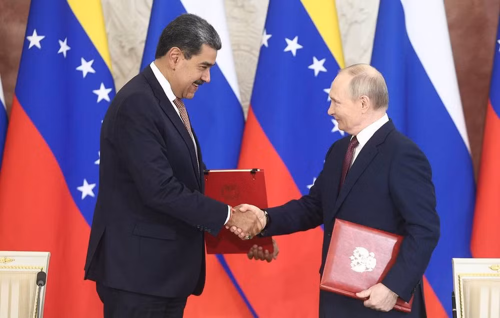 Tổng thống Venezuela Nicolas Maduro và Tổng thống Nga Vladimir Putin Sofya Sandurskaya/TASS