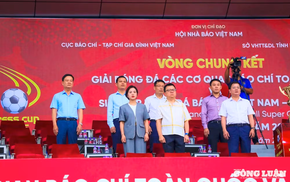 Ảnh màn hình 2025-06-08 lúc 20.25.13