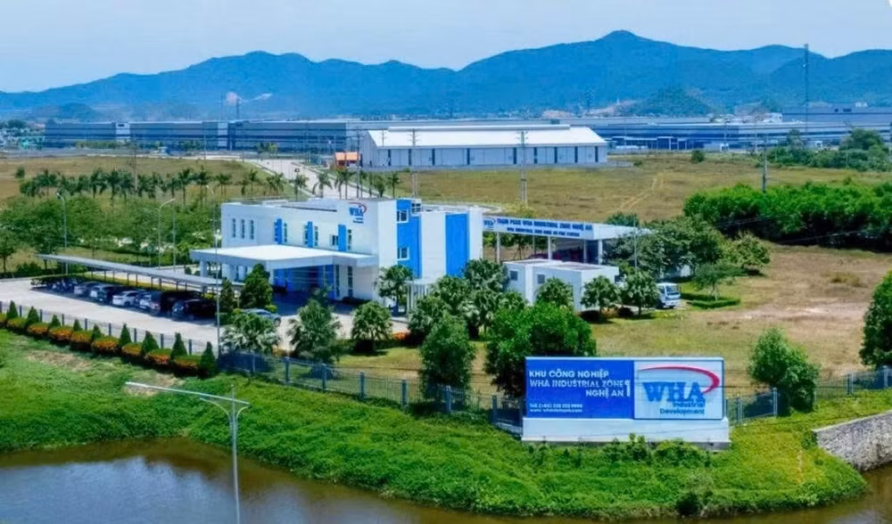 Một góc KCN, đô thị và dịch vụ VSIP Nghệ An là KCN trọng điểm của Nghệ An nằm sát TP Vinh có hệ thống giao thông kết nối thuận lợi và hạ tầng trong KCN đảm bảo chuẩn quốc tế