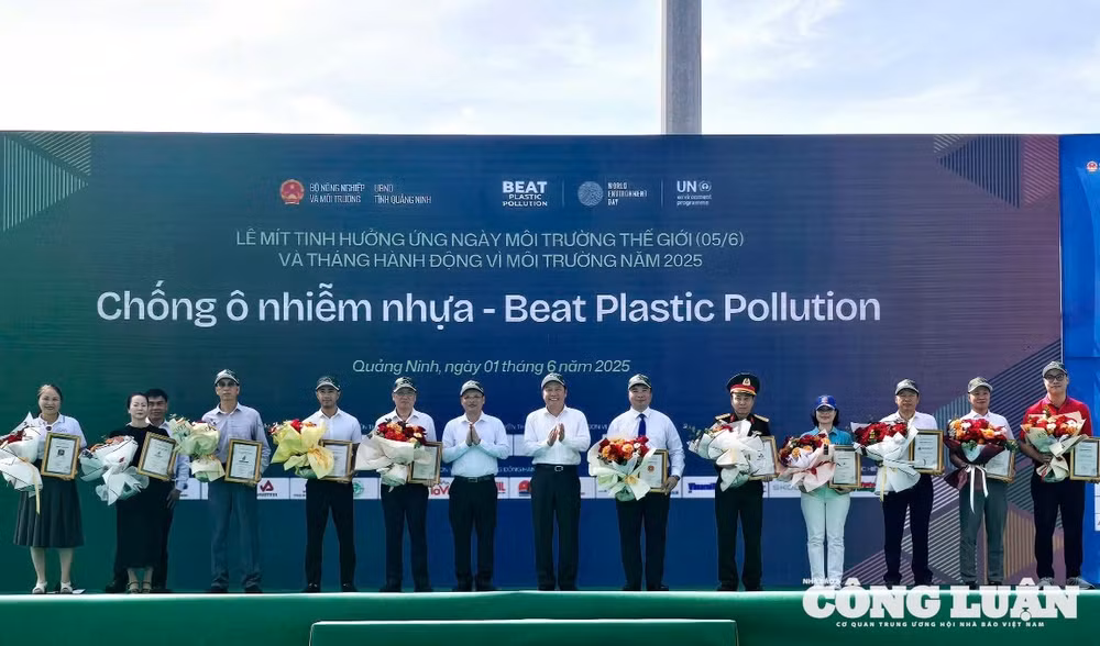 anh-7-mit-tinh-ky-niem-ngay-moi-truong-the-gioi.jpg