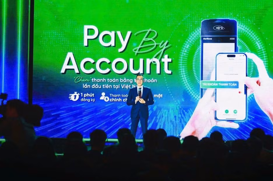 A person standing on a stage AI-generated content may be incorrect.