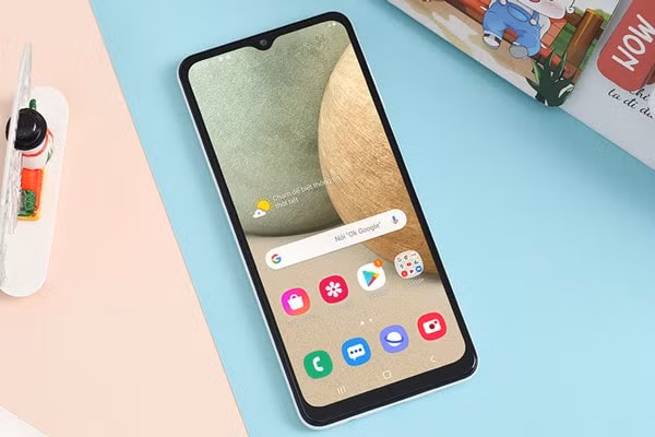 Samsung Galaxy A12. Ảnh: Samsung