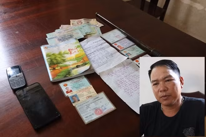 Đối tượng Lê Văn Sơn cùng tang vật.