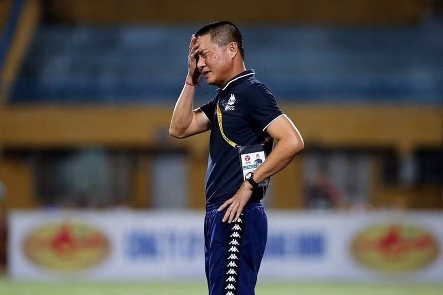 HLV Chu Đình Nghiêm chia tay Hà Nội FC, sau 5 năm gắn bó. Ảnh: internet