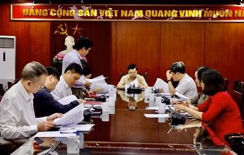 Triển khai kế hoạch công tác tuyên truyền bầu cử đại biểu Quốc hội Khóa XV và đại biểu HĐND các cấp nhiệm kỳ 2021-2026. Ảnh: BL