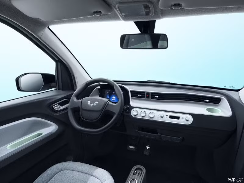 Mẫu xe Wuling Hongguang Mini EV Macaron. Ảnh: TL