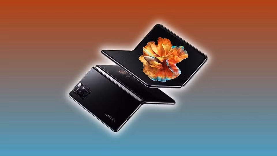 Smartphone gập Xiaomi Mi MIX Fold. Ảnh: Xiaomi