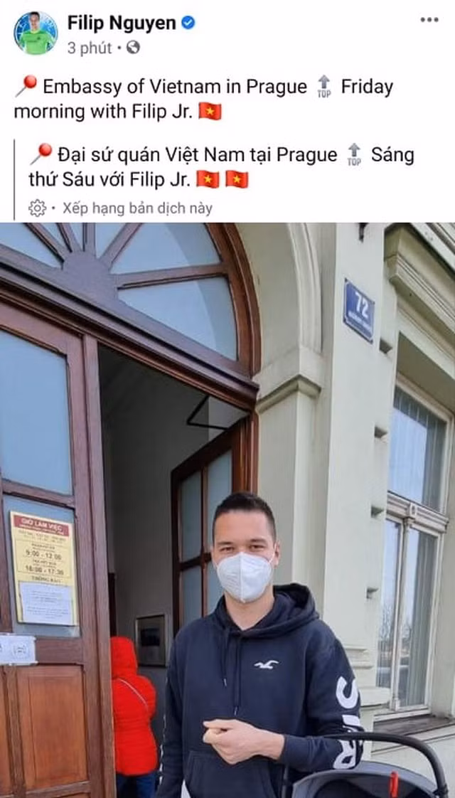 Thủ thành Filip Nguyễn đã có mặt ở Đại sứ quán Việt Nam tại Praha để hoàn tất giấy tờ nhập tịch. Ảnh: internet