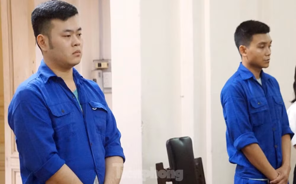 2 bị cáo Lưu Bảo Châu và bị cáo Bùi Huy Hoàng tại tòa. Ảnh: tienphong.vn