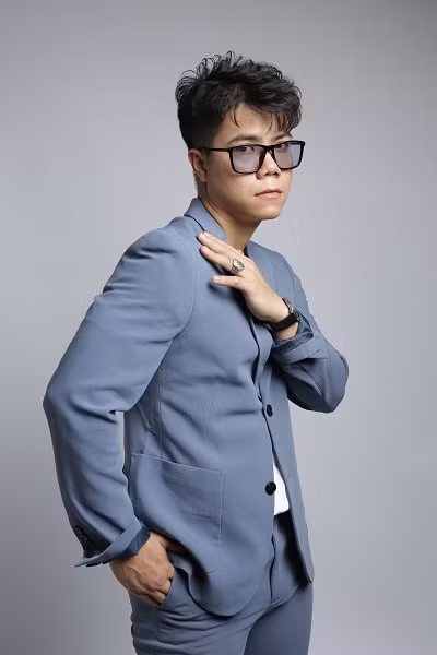 Ca sĩ Đinh Mạnh Ninh. Ảnh: BTC