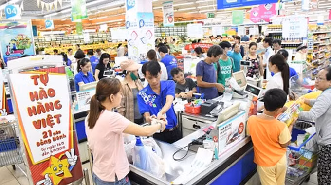 Doanh nghiệp Việt Nam hiện đang có nhiều lợi thế bởi am hiểu thị trường và xu hướng tiêu dùng của người Việt. (Ảnh minh họa)