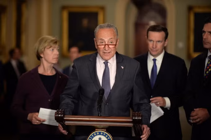 Lãnh đạo phe Dân chủ tại Thượng viện Mỹ Chuck Schumer. Ảnh: Reuters