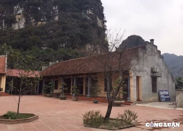 ghe tham ngoi chua cau duyen noi tieng o ninh binh hinh 2