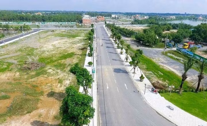 nhu cau tim kiem bat dong san long an ghi nhan muc sut giam manh trong thang dau nam hinh 2