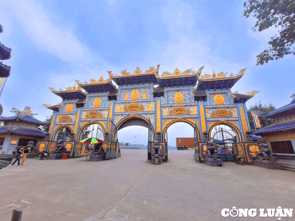 chua cao linh diem du xuan khong the bo lo dip dau nam o hai phong hinh 1