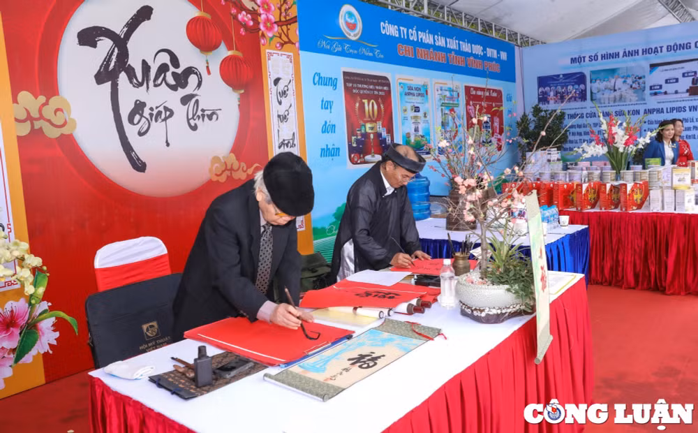 hoi bao xuan vinh phuc noi ton vinh su phat trien bao chi chia se hoat dong nghe nghiep hinh 11