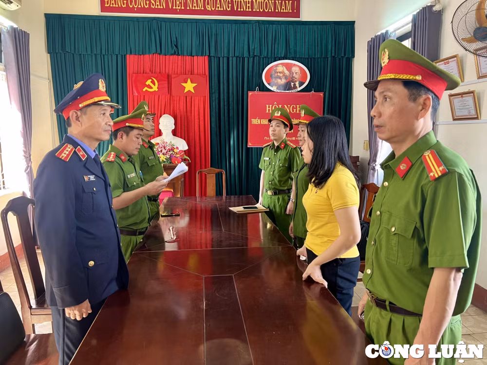 thua thien hue khoi to vu an bat tam giam 5 doi tuong buon ban hang gia hinh 1