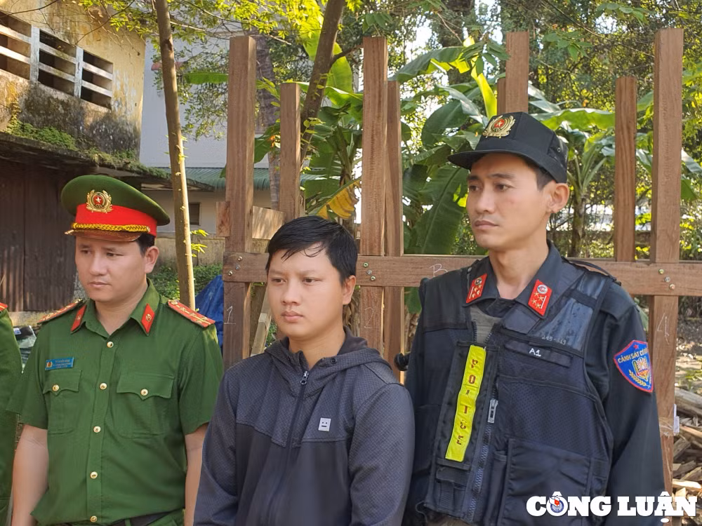 thua thien hue khoi to vu an bat tam giam 5 doi tuong buon ban hang gia hinh 2