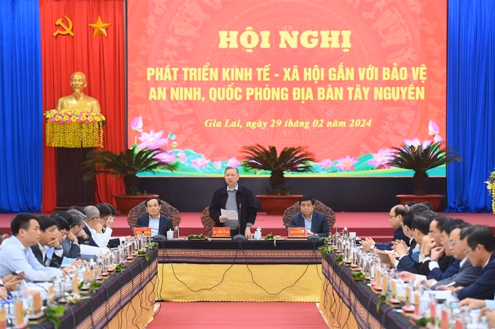 quyet liet giai quyet tu co so cac yeu to tiem an phuc tap ve an ninh trat tu vung tay nguyen hinh 3