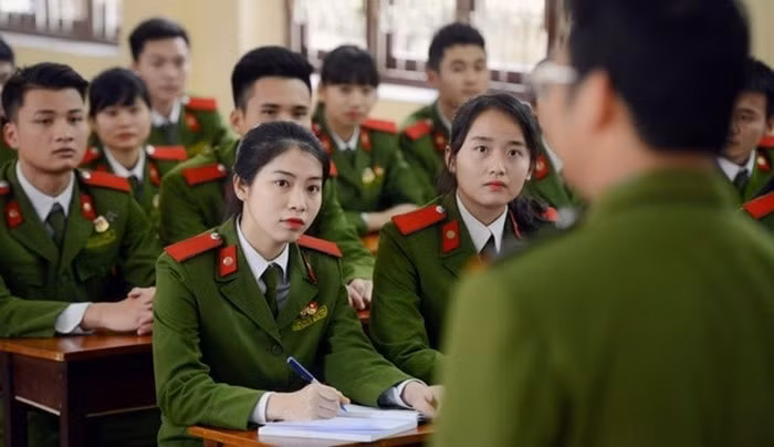 nhieu co hoi cho thi sinh tro thanh chien si cong an nhan dan trong mua tuyen sinh 2024 hinh 1