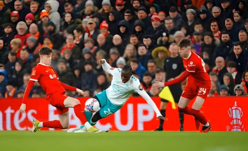 liverpool thang dam southampton gap mu o tu ket fa cup 2023 24 hinh 1